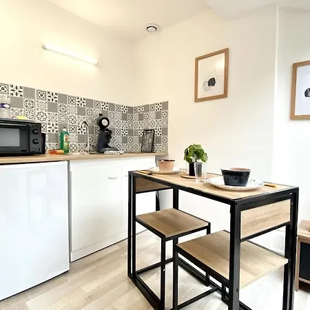 Lenova4 - Centre-ville - Tv - Wifi Apartament *