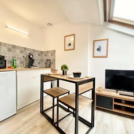 Lenova4 - Centre-ville - Tv - Wifi Apartament